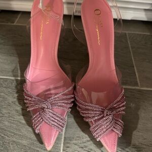 BARBIE PINK HEELS